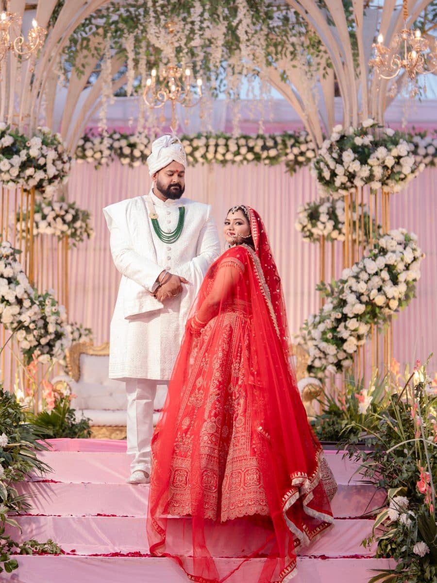Asavari & Swapnil's wedding in Lucknow, photographed by Click Weds